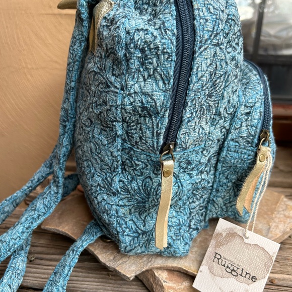 Blue Vine Print Backpack Fabric NWT - Picture 3 of 17